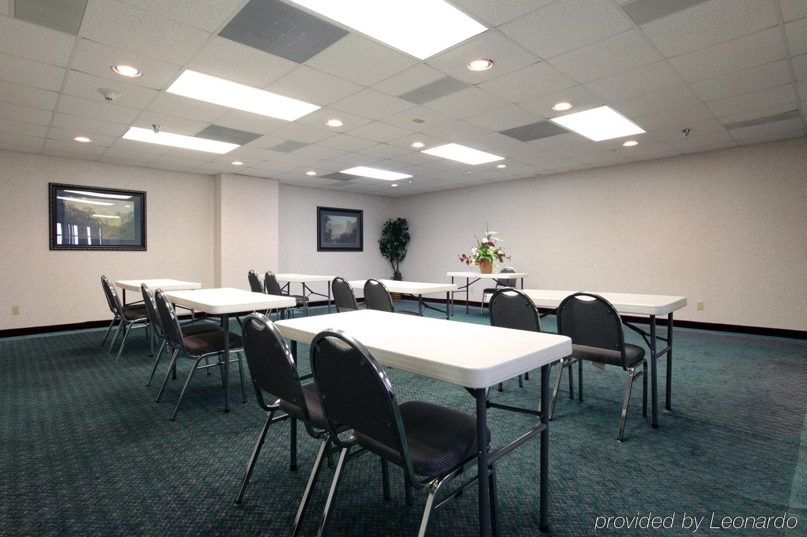 Lexington Suites Of Jonesboro Konforlar fotoğraf